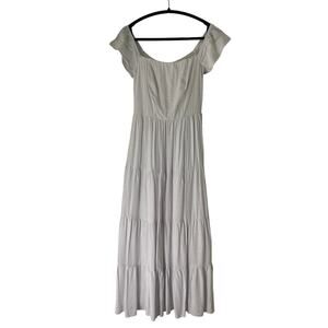 Altar'd State women's White Form Fitted Bodice Maxi Dress Size Small